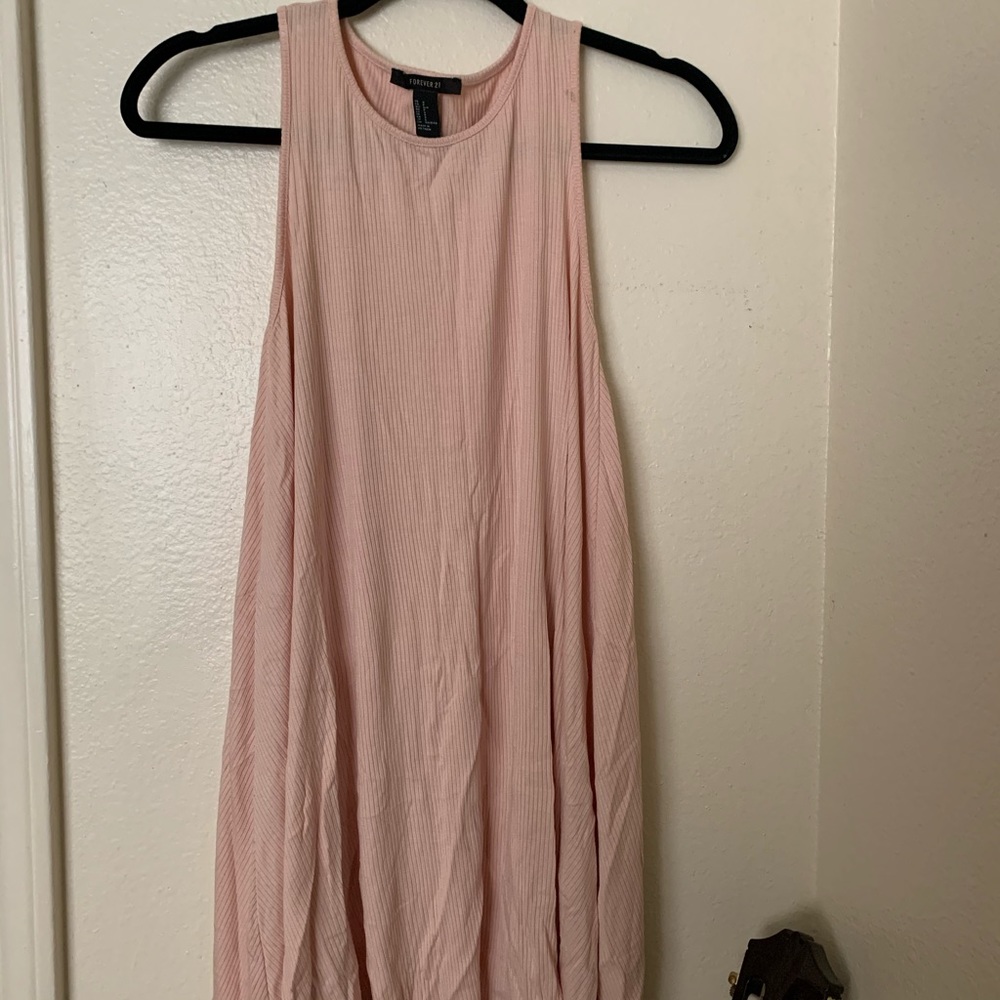Forever 21 baby pink dress 💗